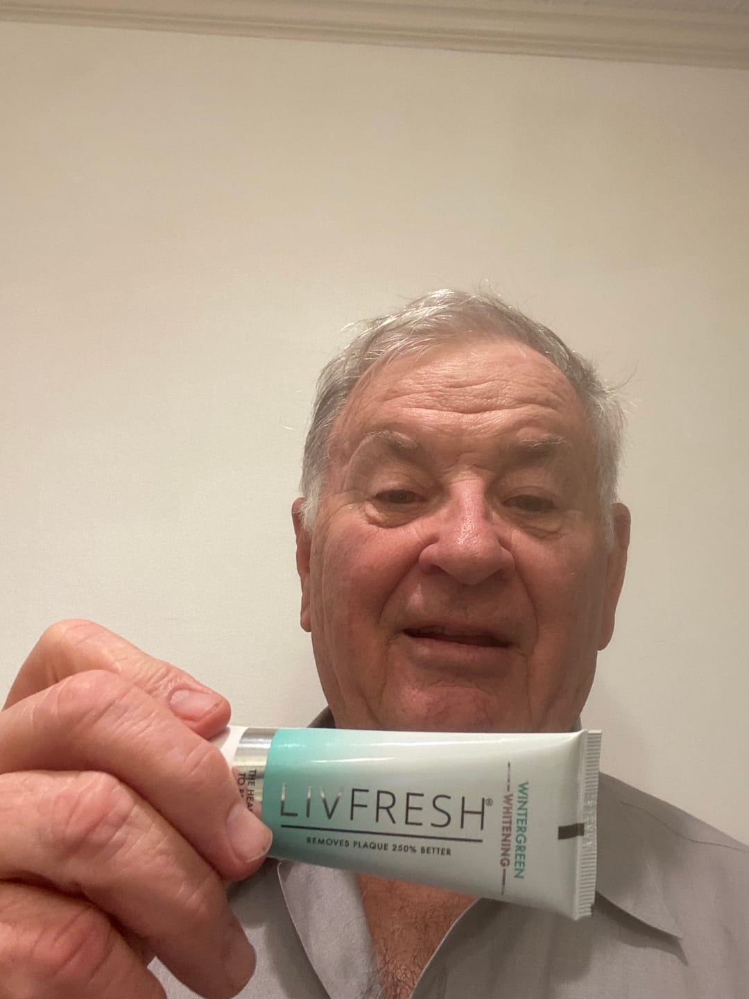 Customer photo review of LIVFRESH Wintergreen - 1 Pack Grandfathered (Subscription)
