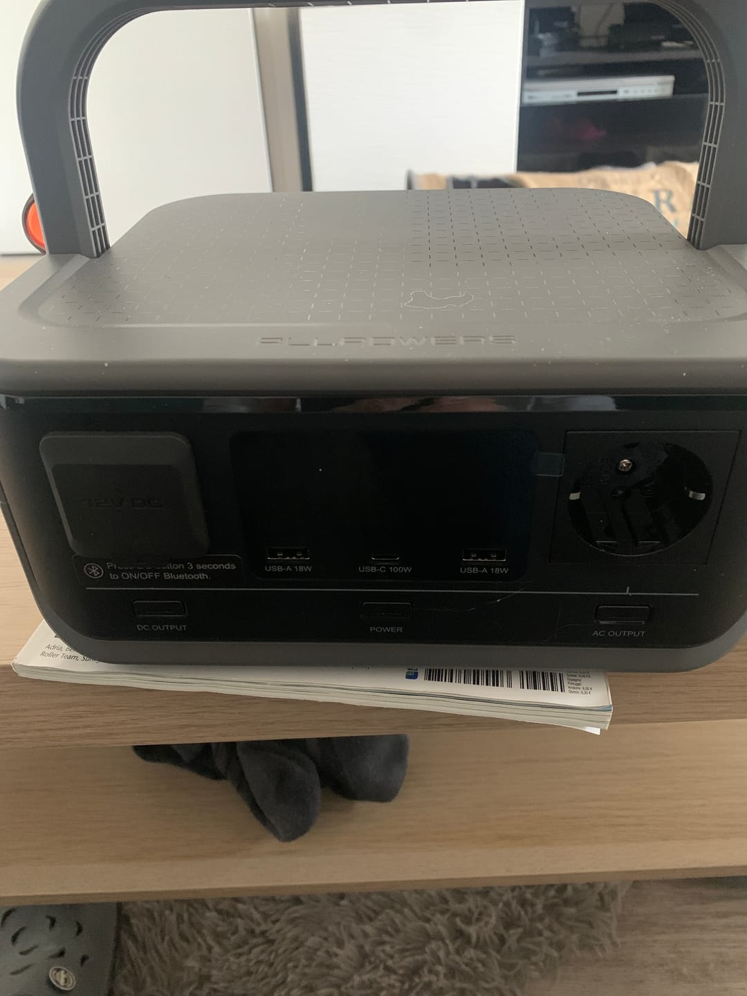 Customer photo review of ALLPOWERS VOLIX P300 Station électrique portable 300W 256Wh