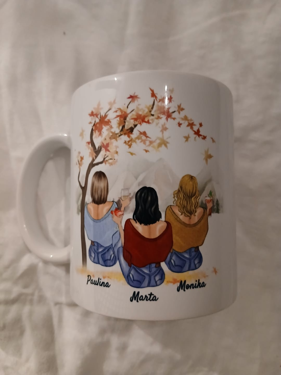 Customer photo review of Beste Freundinnen mit Getränk - Personalisierte Tasse (2-4 Personen)