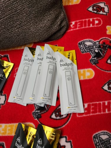 Customer photo review of 1 Gram THCA Blend Vape Pen | Sour Diesel - Sativa