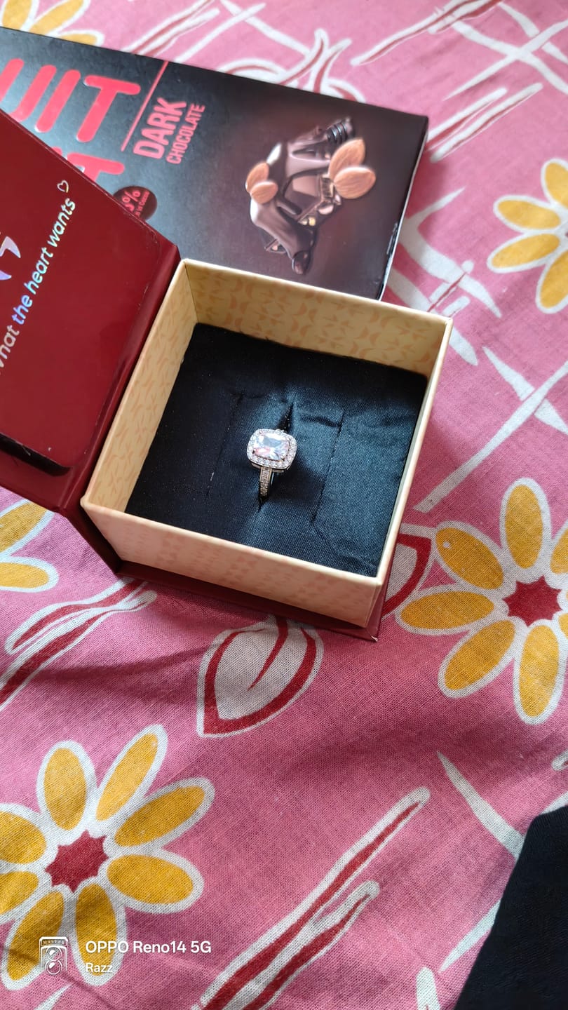 Customer photo review of Silver Classic Solitaire Ring