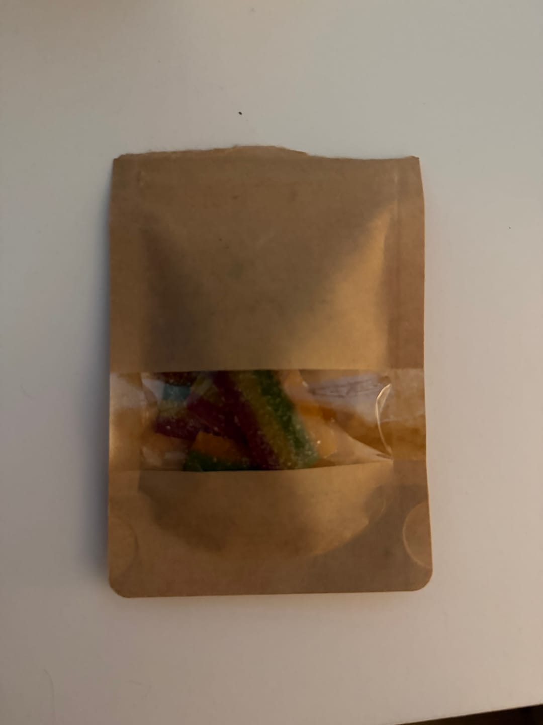 Customer photo review of THC Spacegummies Rainbow