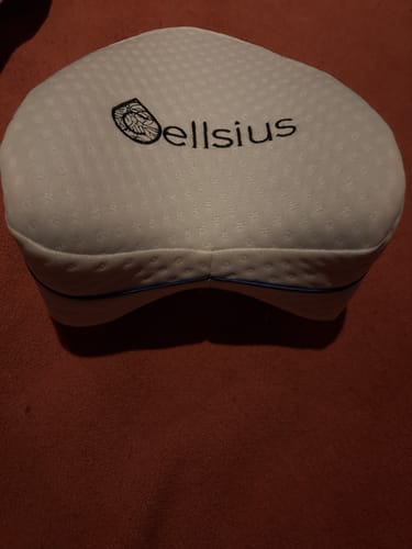 Customer photo review of Cellsius Orthopädisches Kniekissen - Das Geheimnis eines schmerzfreien Schlafs