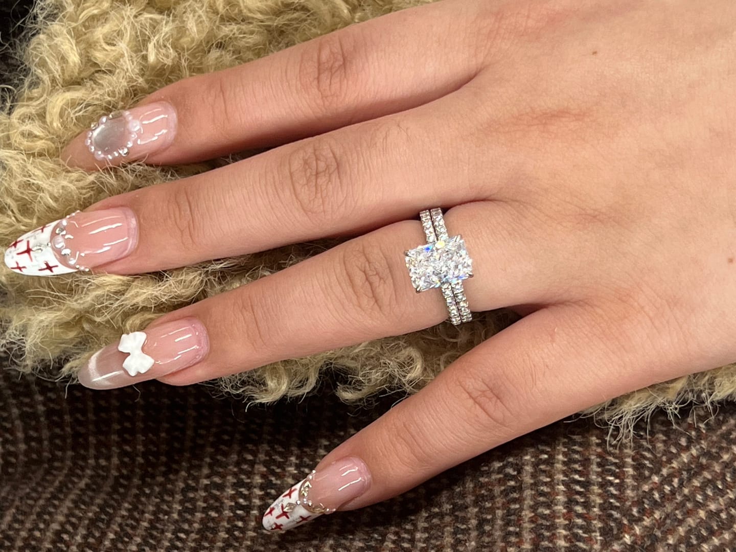 Customer photo review of S925 3.5 Carat Radiant Cut Wedding Ring Set In Sterling Silver Holiday Ring Gift For Women