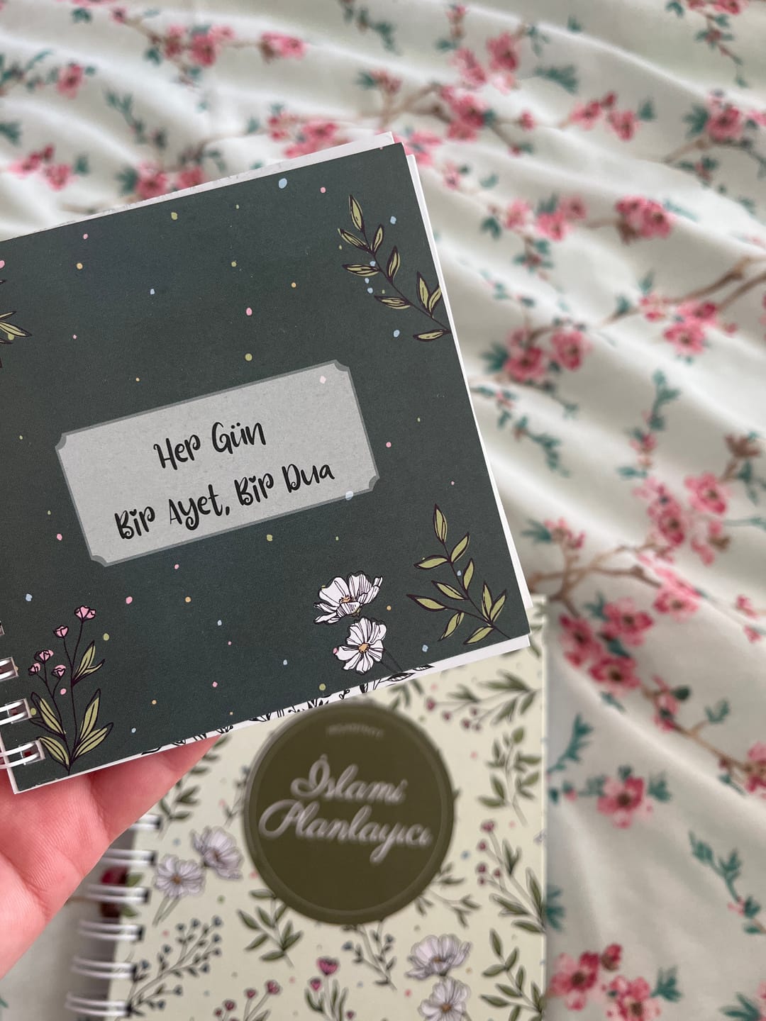 Customer photo review of İbadet Rehberi İslami Planlayıcı