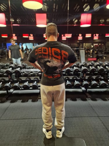 Customer photo review of Dedic8 Graphic Tee