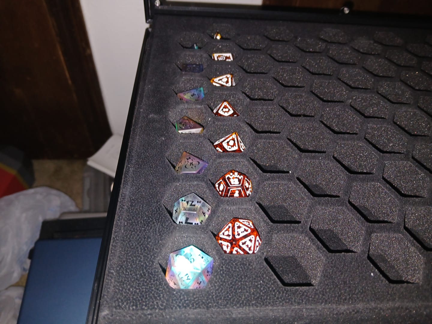 Customer photo review of Gigi Murin Glass Dice Set | hololive English x MMG Exclusive