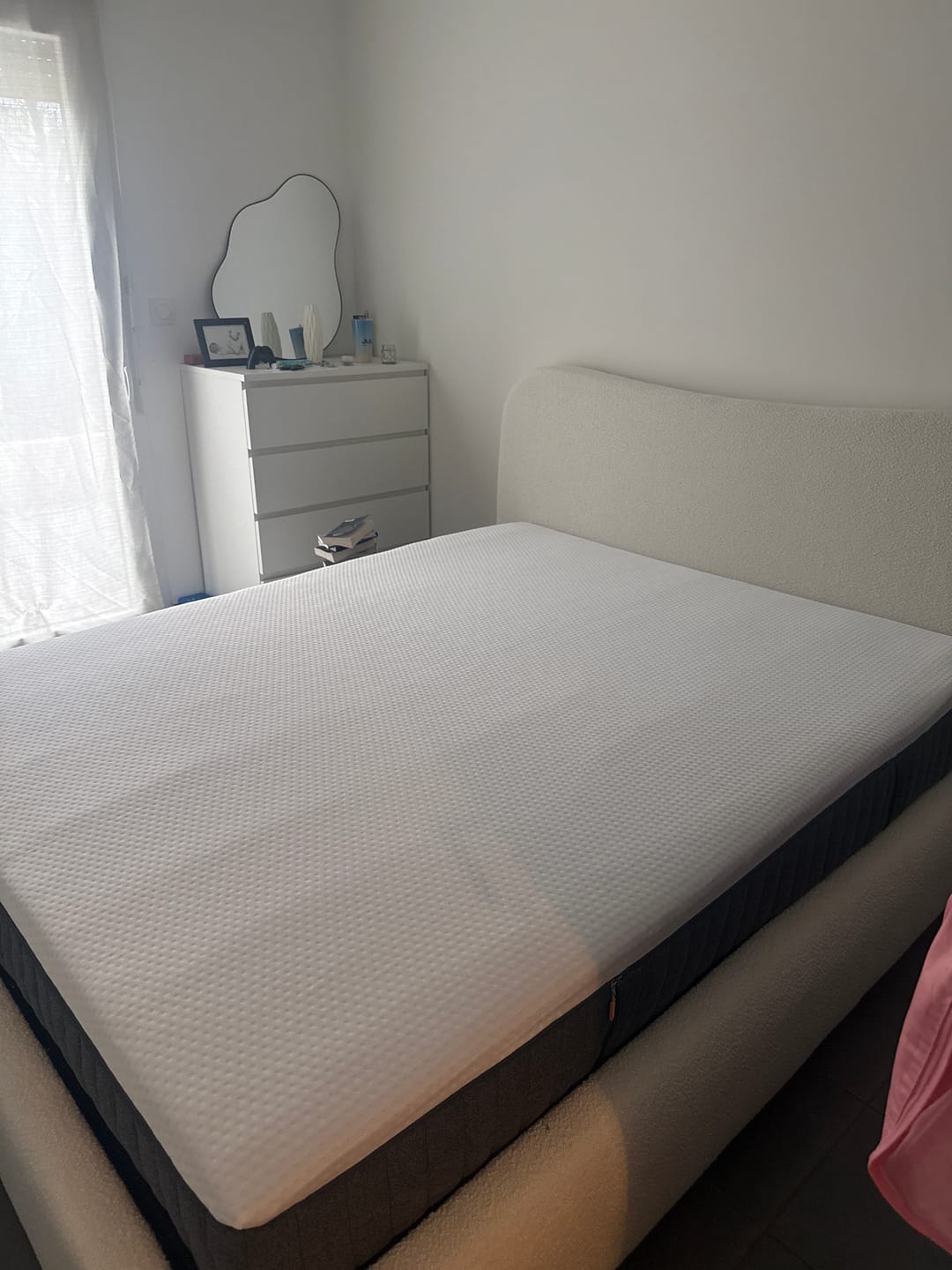 Customer photo review of Lit coffre design - INES
