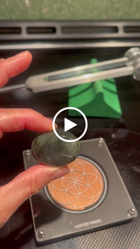Customer video review of VIP Crystal Club ~ Monthly Crystal Tester