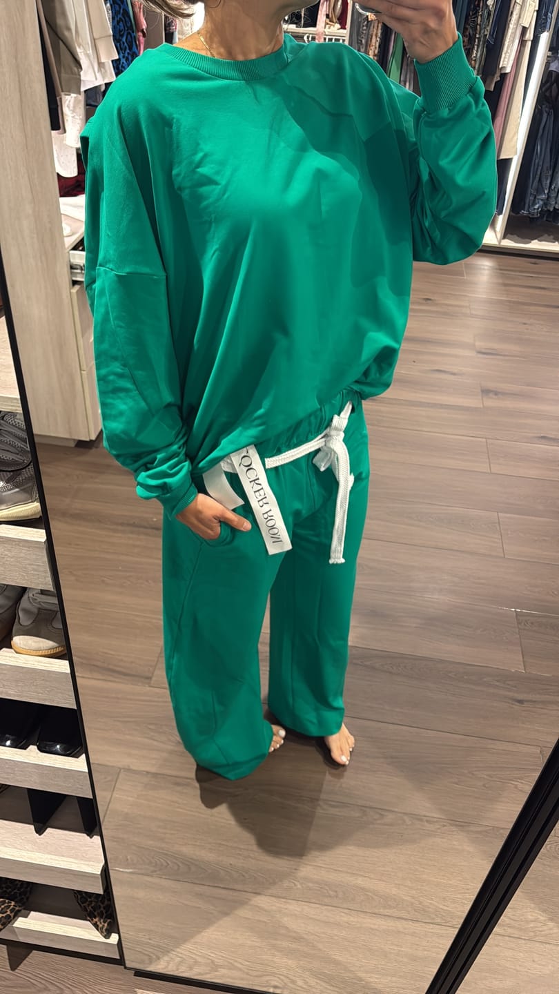 Customer photo review of Green Oversized Sweat Set with Open Back