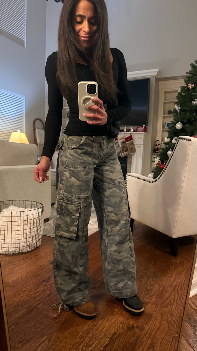 Customer photo review of W4295 - Notch Longsleeve Top