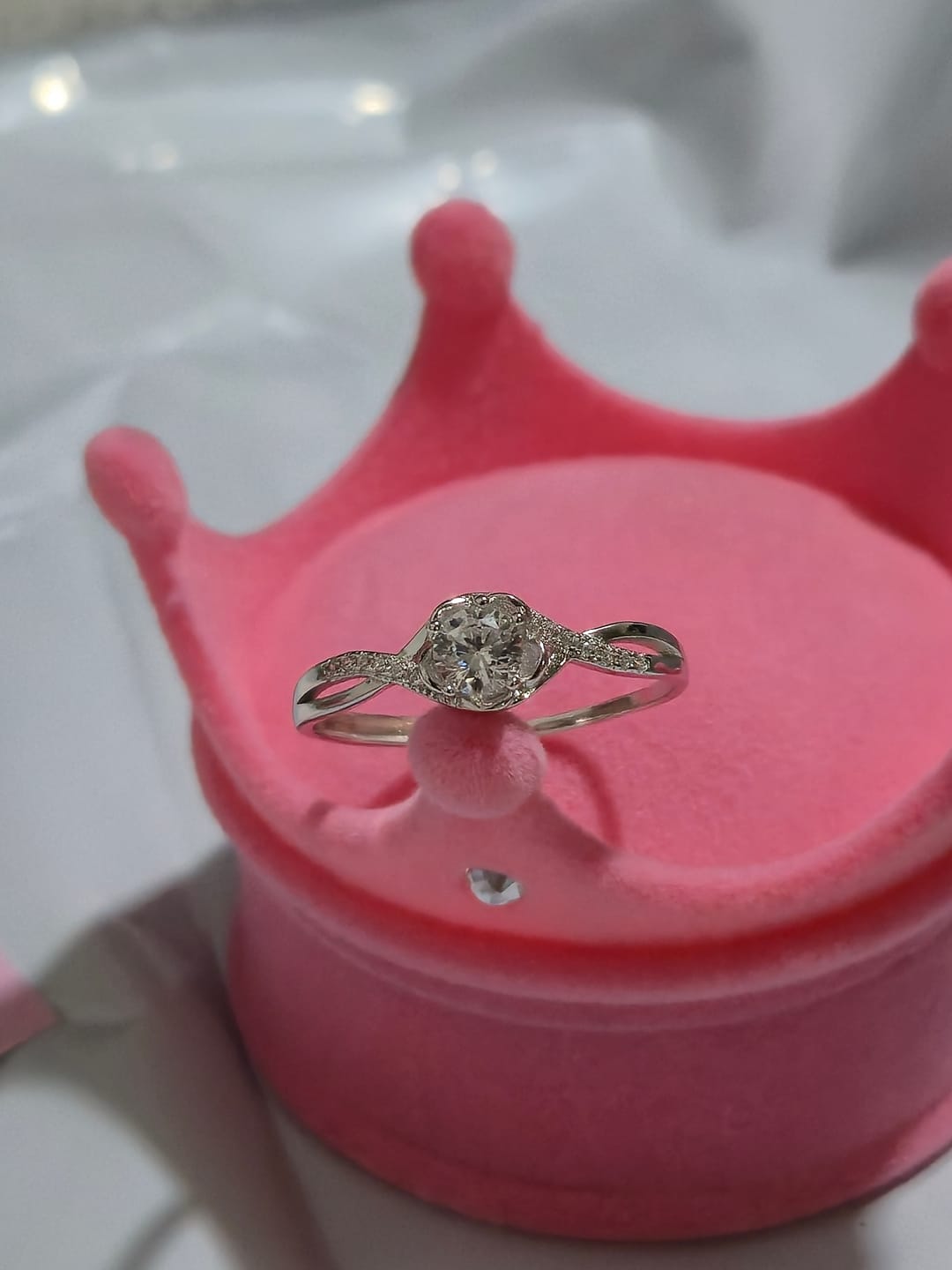 Customer photo review of Anillo Ajustable de Promesa Rose Plata925