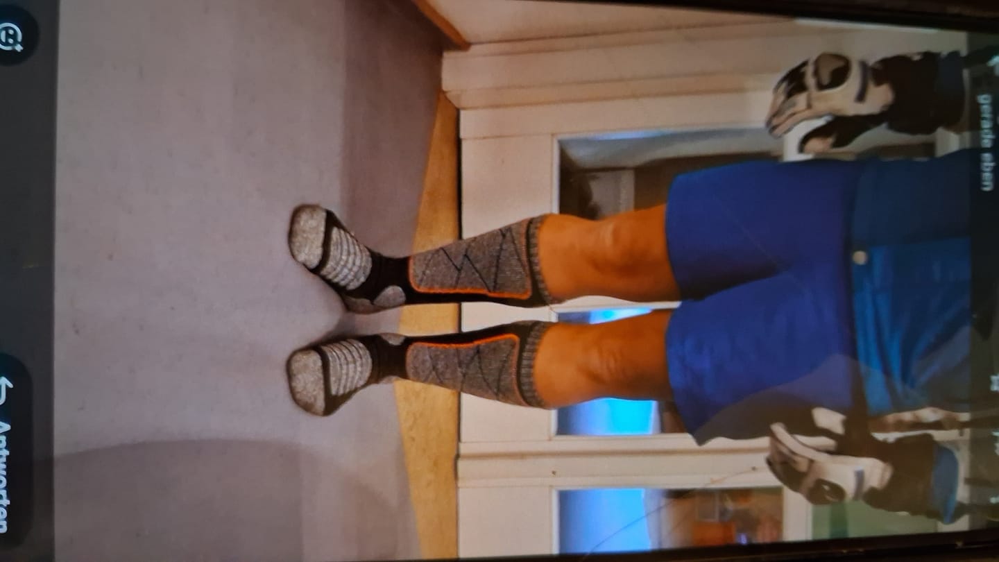 Customer photo review of Beheizte Socken – Perfekt für Ski, Outdoor & Winter