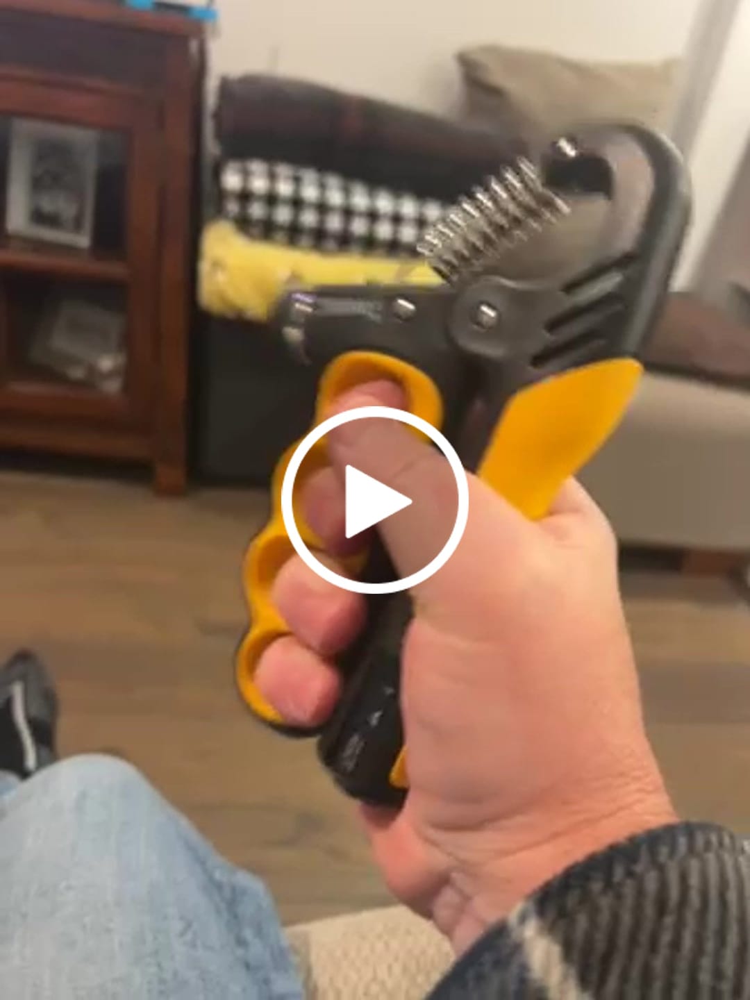 Customer video review of SteelFlex™ Adjustable Grip Trainer – 11–220 lbs Hand Strength Builder