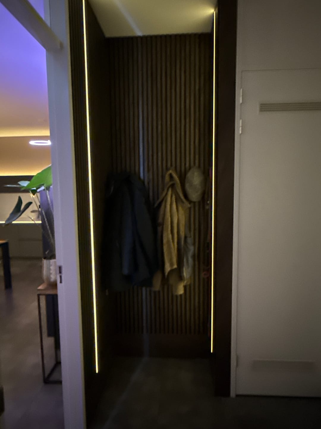 Customer photo review of Losse LED-strip 3000K – 300 cm