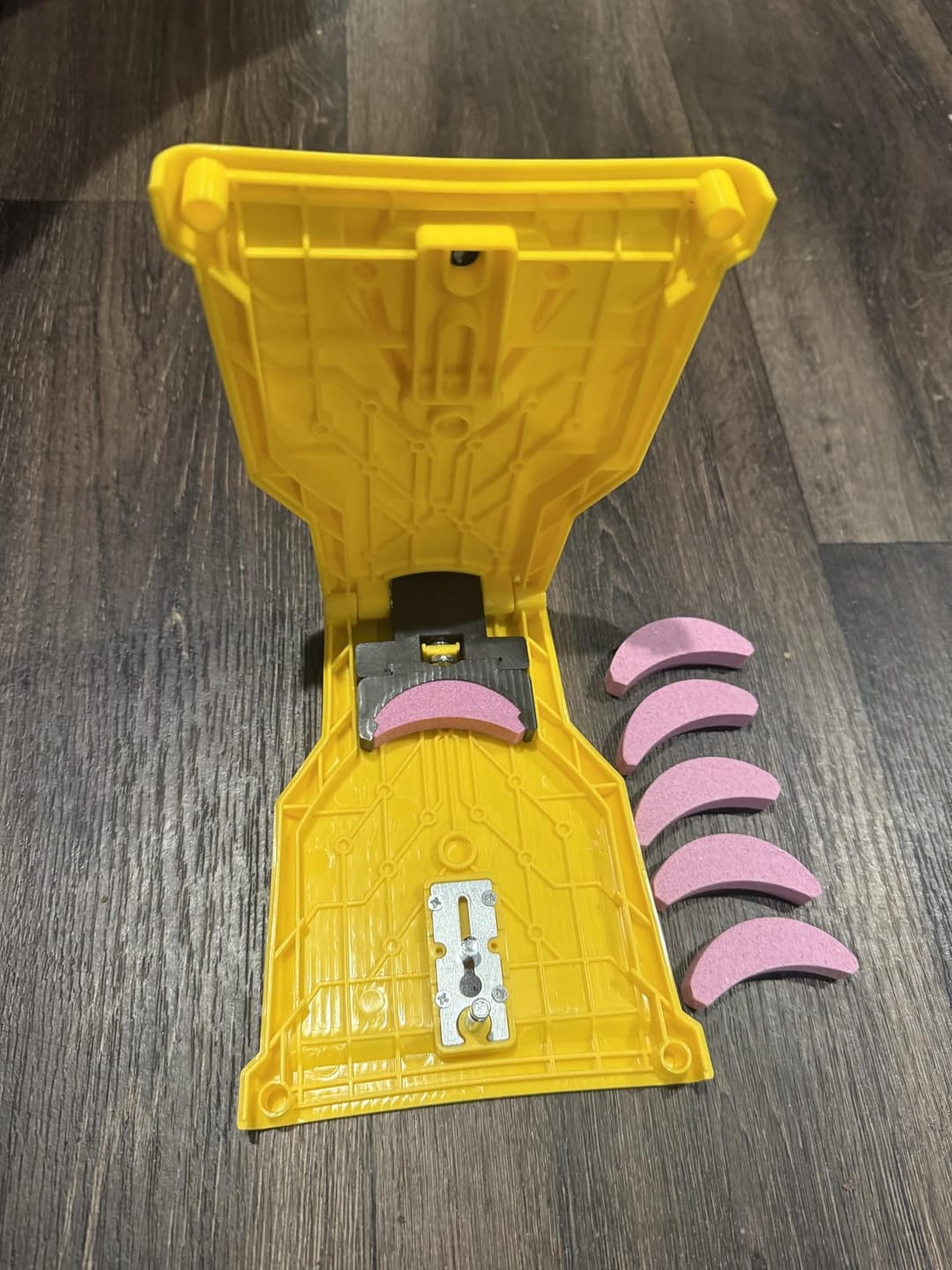Customer photo review of Universal Kettensägen-Schärfer – Schnell & Tragbar (35-50 cm)