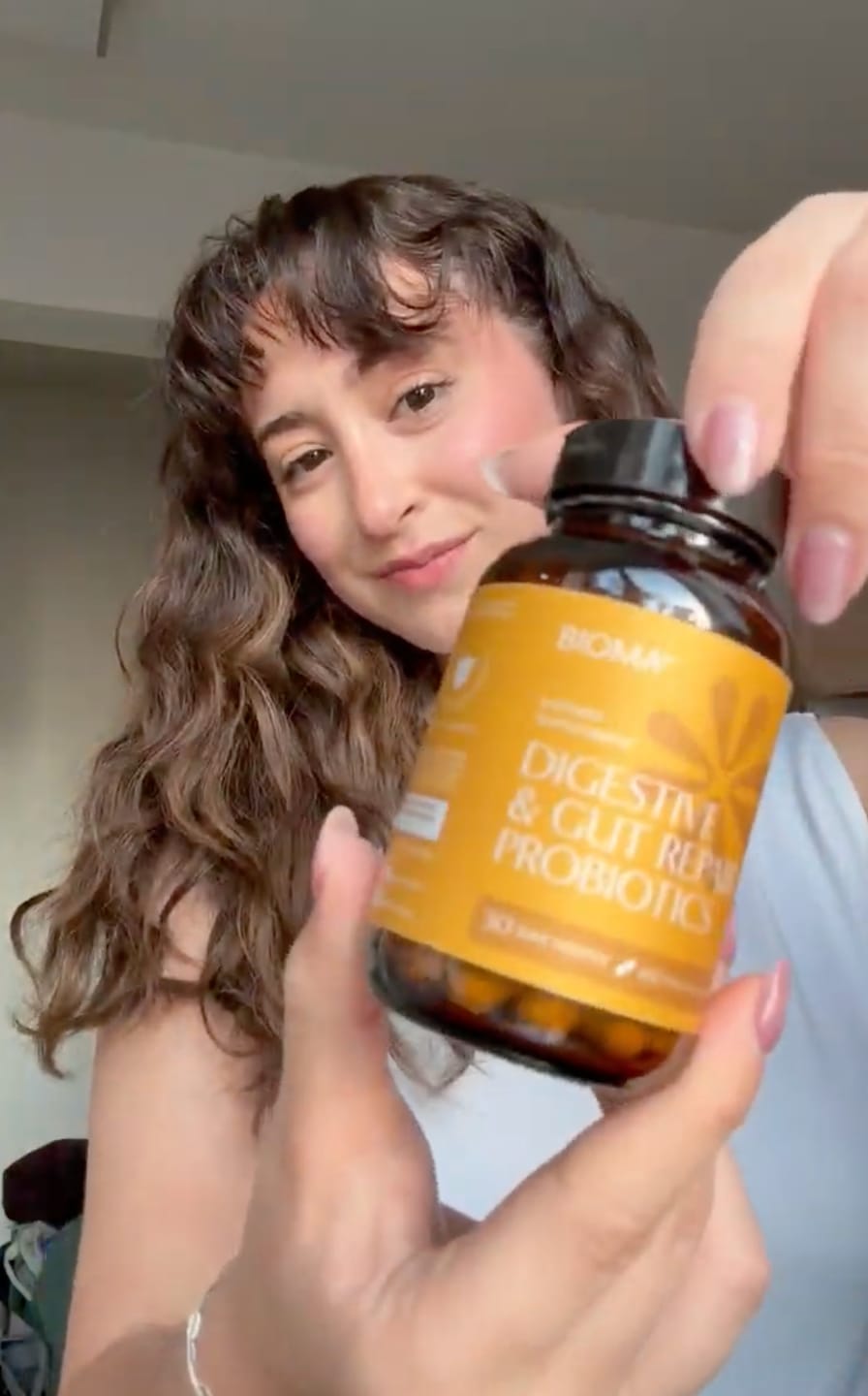 Customer photo review of Bioma Digestive & Gut Repair Probiotics