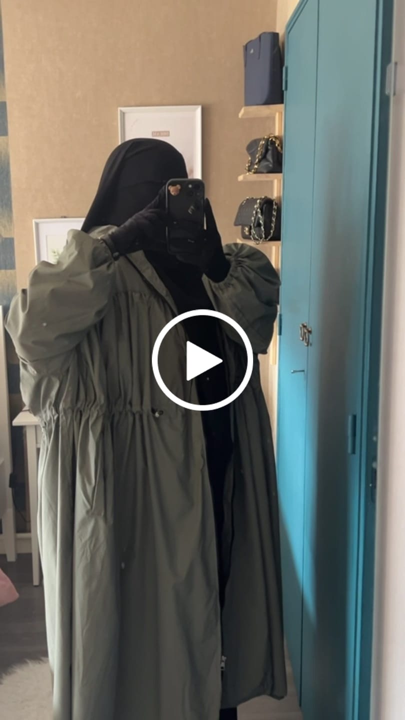 Customer video review of Anorak compact Waterproof « YOYO JACKET » - OUMMI BASICS