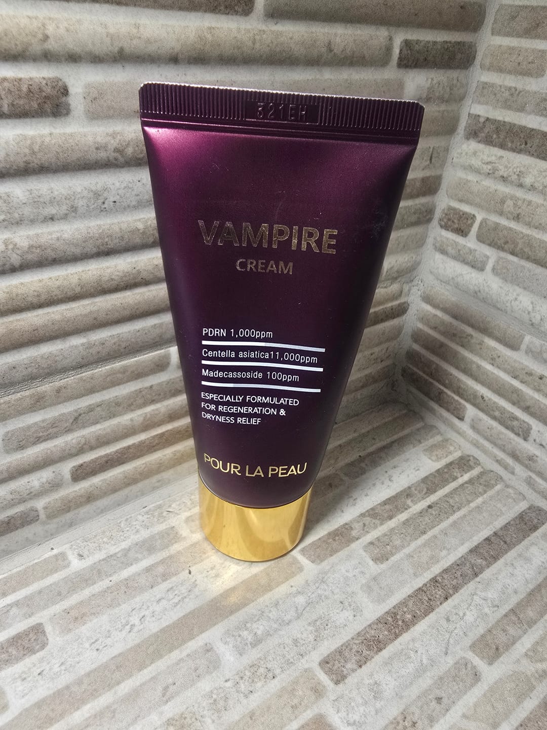 Customer photo review of PDRN Хидратиращ крем за клетъчна регенерация VAMPIRE Cream Poul La Peau