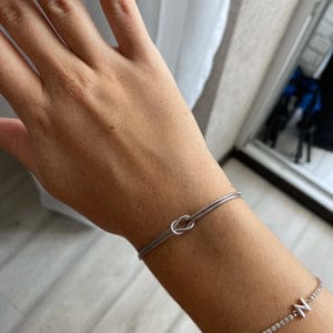 Customer photo review of Forever Knot Bracelet