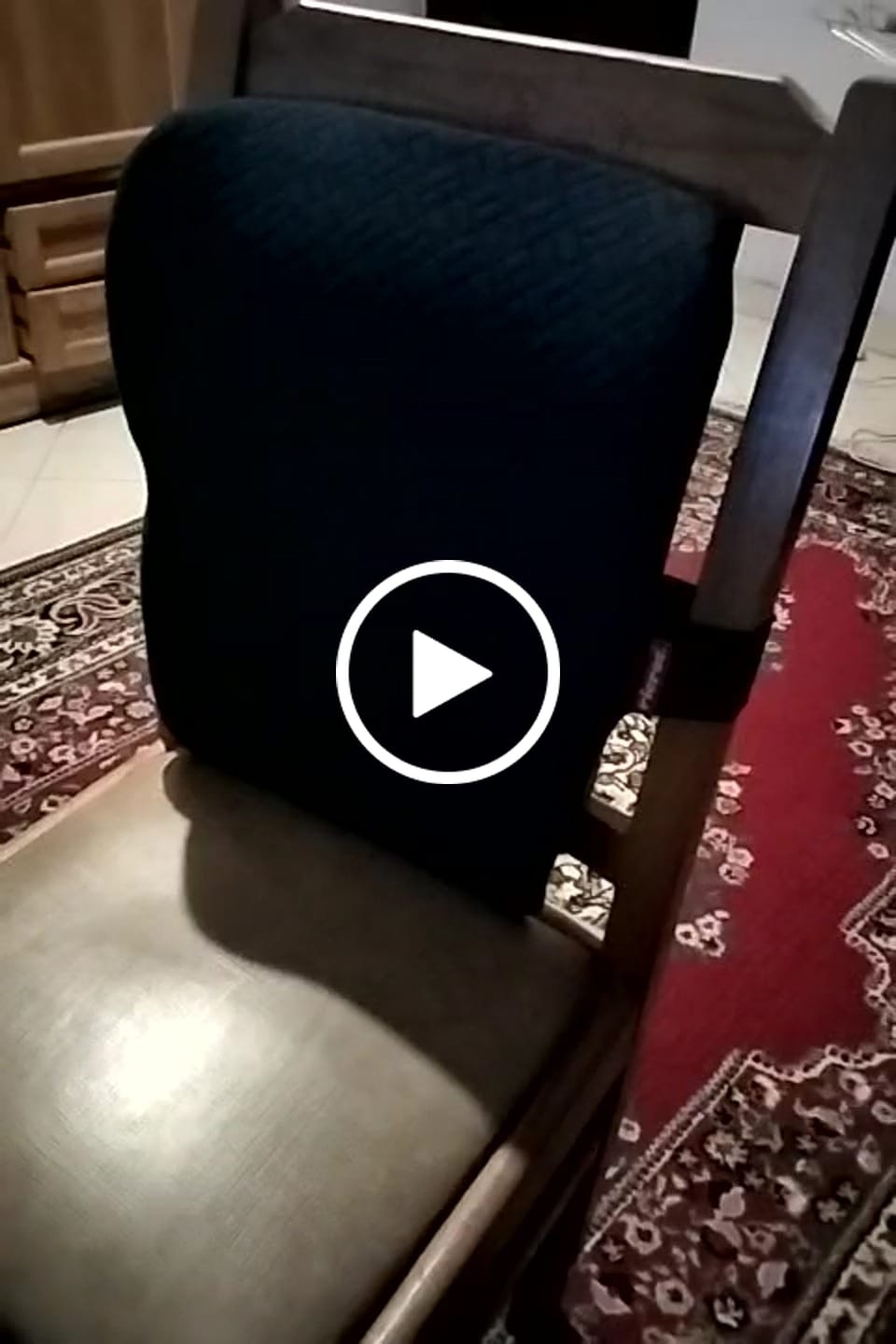 Customer video review of Ruf- Full back Support Pillow