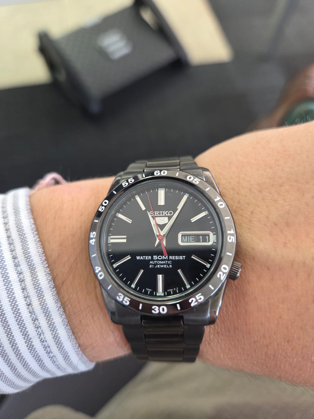 Customer photo review of Reloj Seiko 5 Análogo Automático SNKE03KC Metálico 36mm