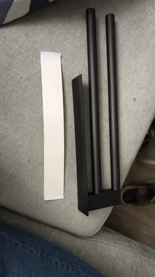 Customer photo review of Towel Holder Deux -Black