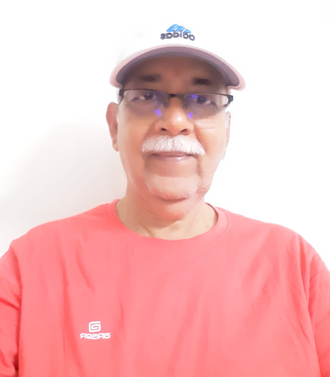 Customer photo review of Round Neck - Orange Solid T-Shirts For Men | Ariser