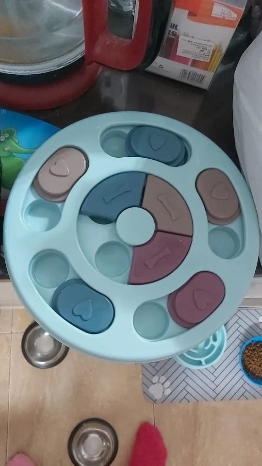 Customer photo review of Interactive Cat Puzzle Feeder for Slower, Happier Meals