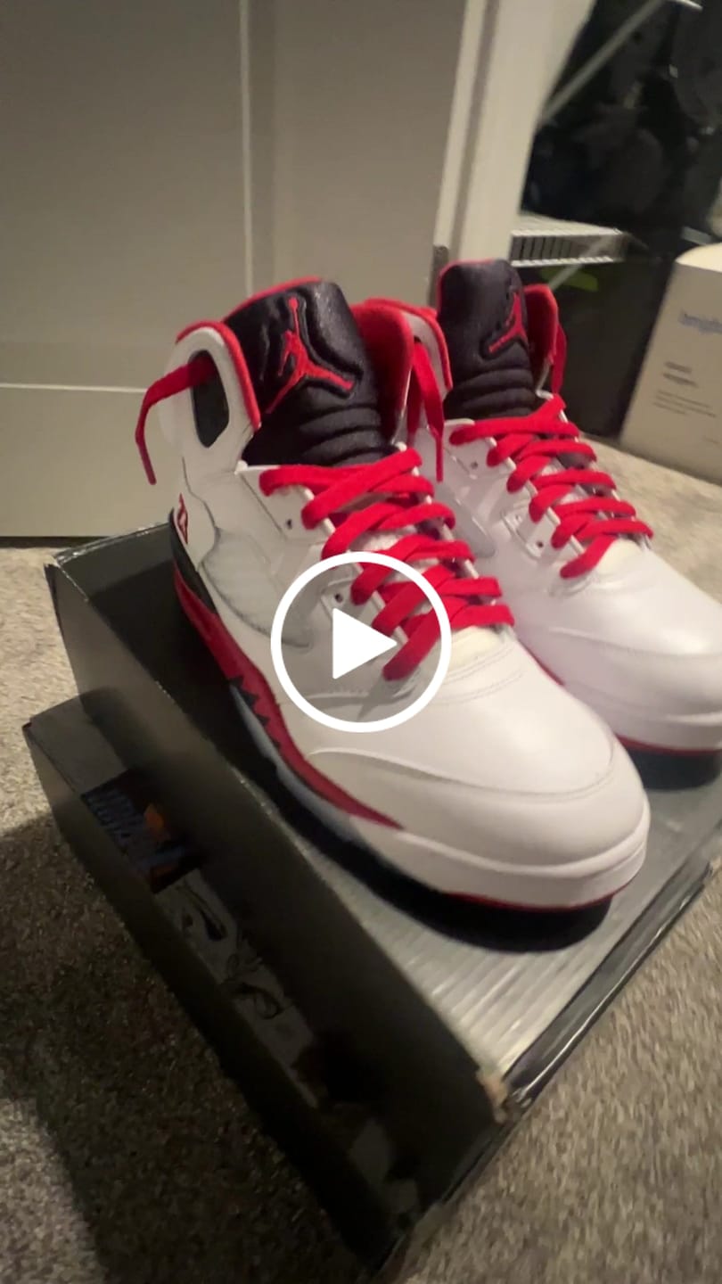Customer video review of Jordan Replacement Shoe Laces