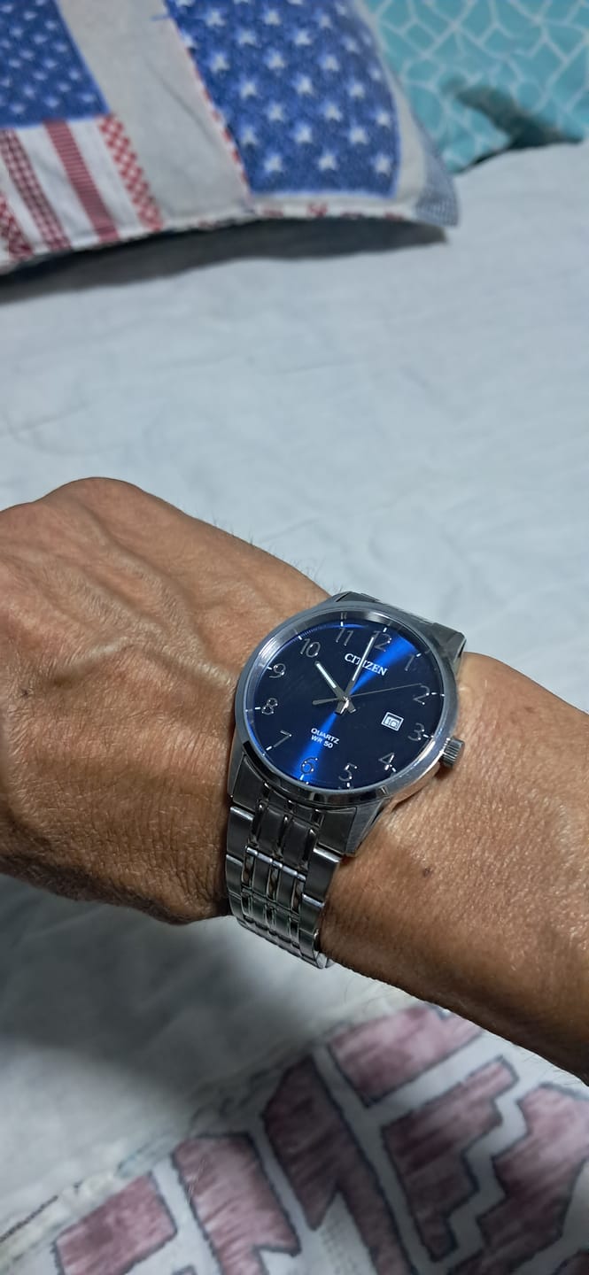 Customer photo review of Reloj Citizen Análogo BI5000-52L Cuarzo 39mm