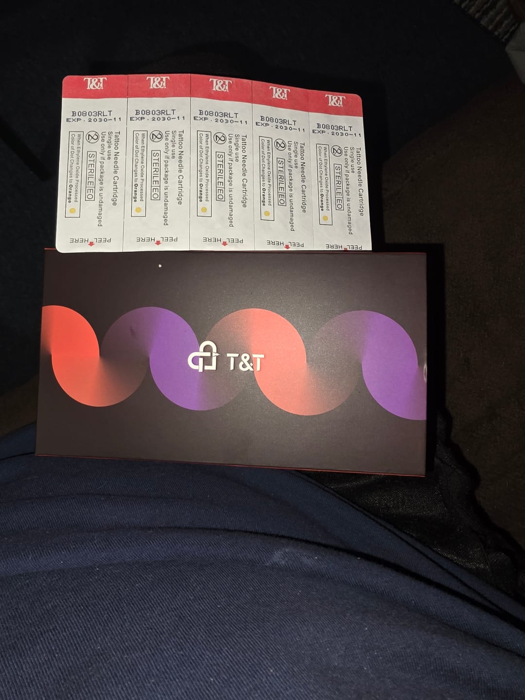Customer photo review of T&T AWE Tattoo Needles Round Liner (20 pcs/box)