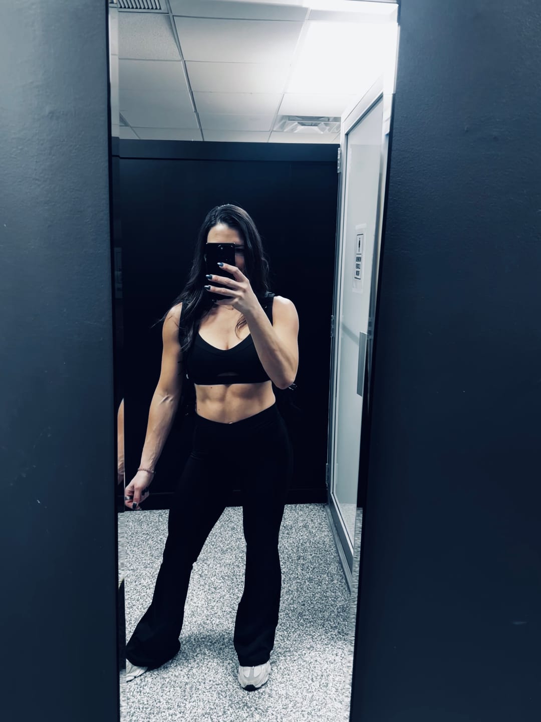 Customer photo review of W215 Vital Flare Pants
