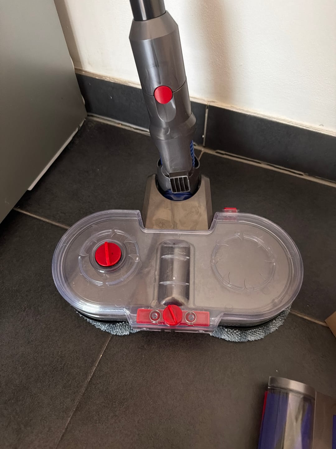 Customer photo review of Elektrischer Wischaufsatz passend für Dyson - Secret Sale