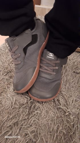 Customer photo review of Bambini Sprout - Scarpe Barefoot