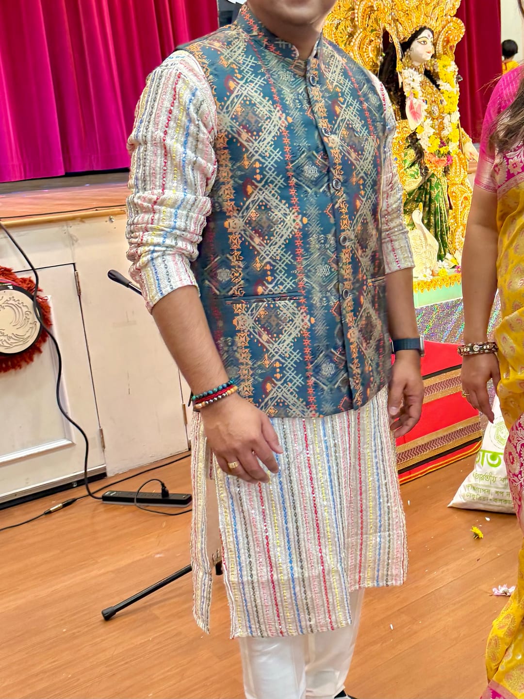 Customer photo review of Cream Fancy Sequin Kurta