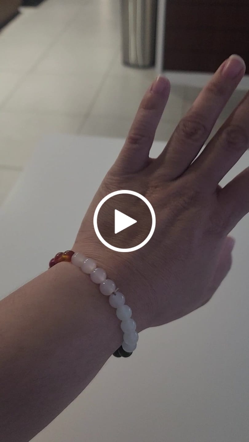 Customer video review of LunaCalm Bracelet