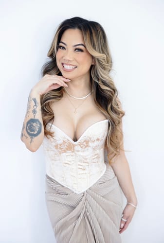 Customer photo review of Lily Luxe (Restocked)