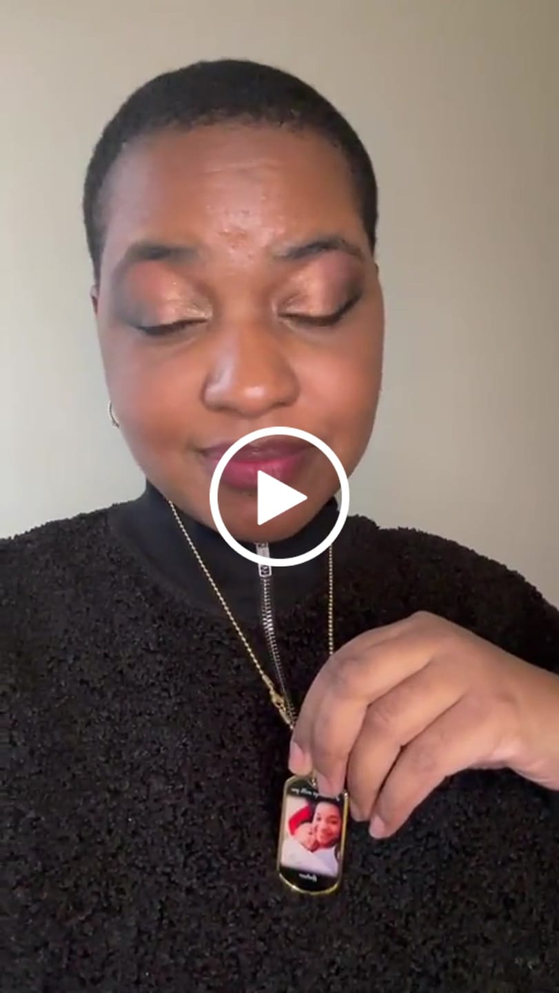 Customer video review of Custom Name Dog-tag  Memorial Necklace Gift