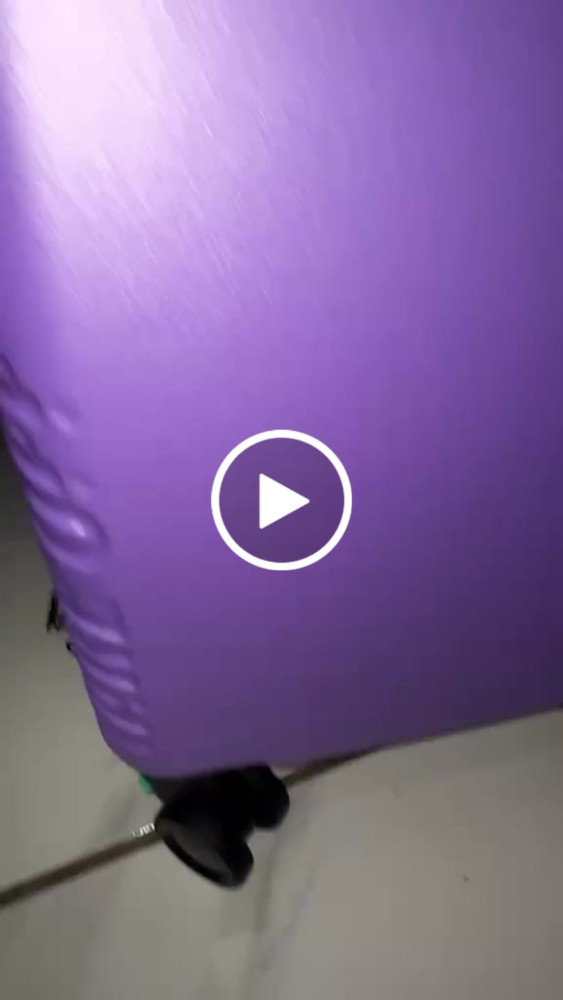 Customer video review of Personal Item Suitcase 3.0+ (GREEN Tab)
