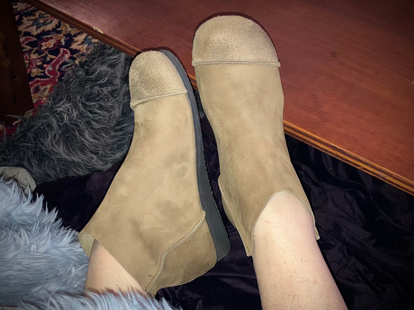 Customer photo review of Women Autumn Vintage Leather Spliced Zipper Boots