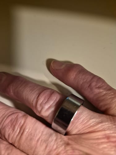 Customer photo review of Pulserive Smart Ring, Sleep Tracker, Activity & Fitness Tracker, Blood Pressure& Oxygen Tracker