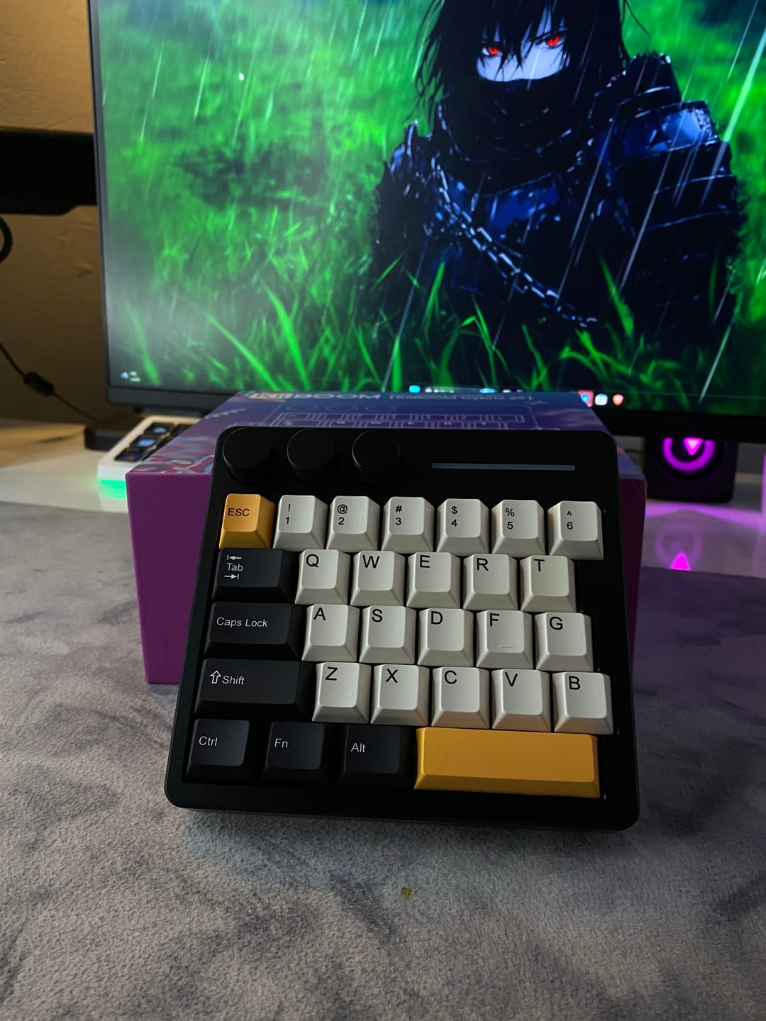 Customer photo review of KiiBOOM Cybrix29