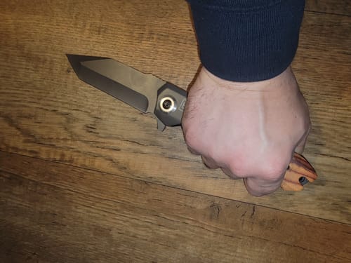 Customer photo review of BRÜTEDGE™ BIG A** KNIFE
