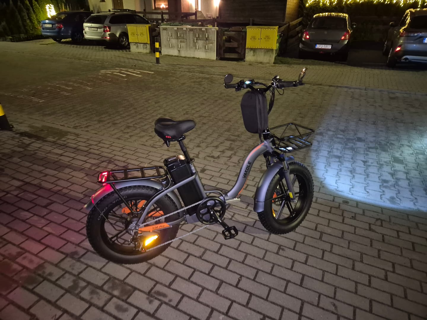 Customer photo review of Vakole Y20 Pro 20" Fat Bike 1440Wh Foldable Step-through E-bike 48V 30Ah Battery [Pre-Order]