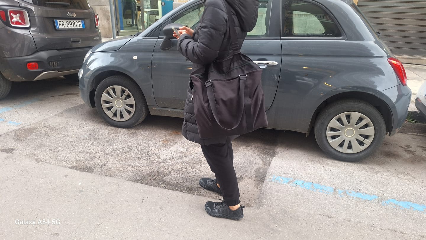 Customer photo review of WolfPaw - Scarpe Barefoot