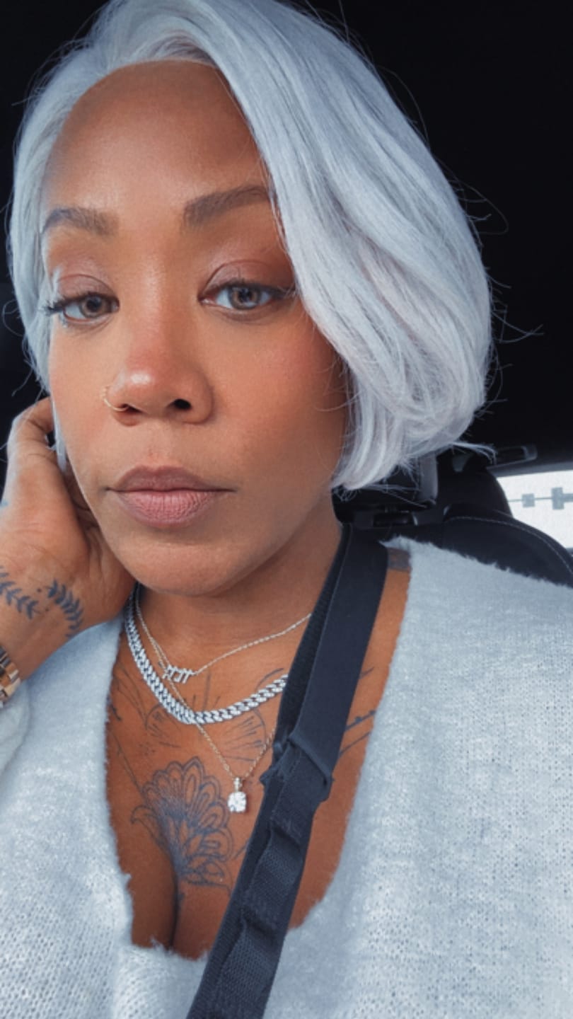 Customer photo review of Sensationnel Butta Chic Bob Glueless 5" Deep Part HD Lace Front Wig - BOB UNIT 1