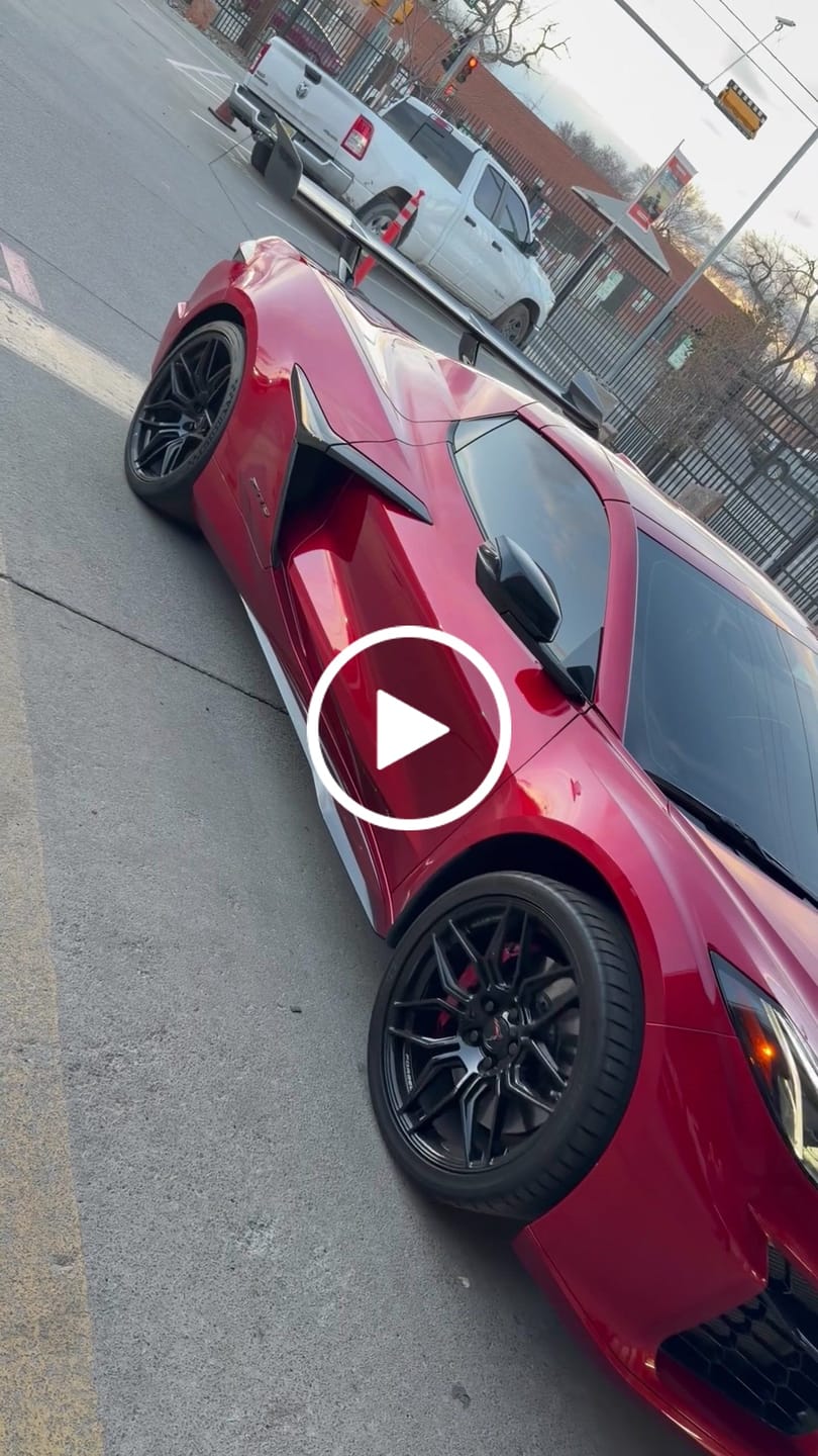 Customer video review of Corvette C8 ZR1 Style DRY CARBON FIBER Rear High Wing Spoiler Bracket