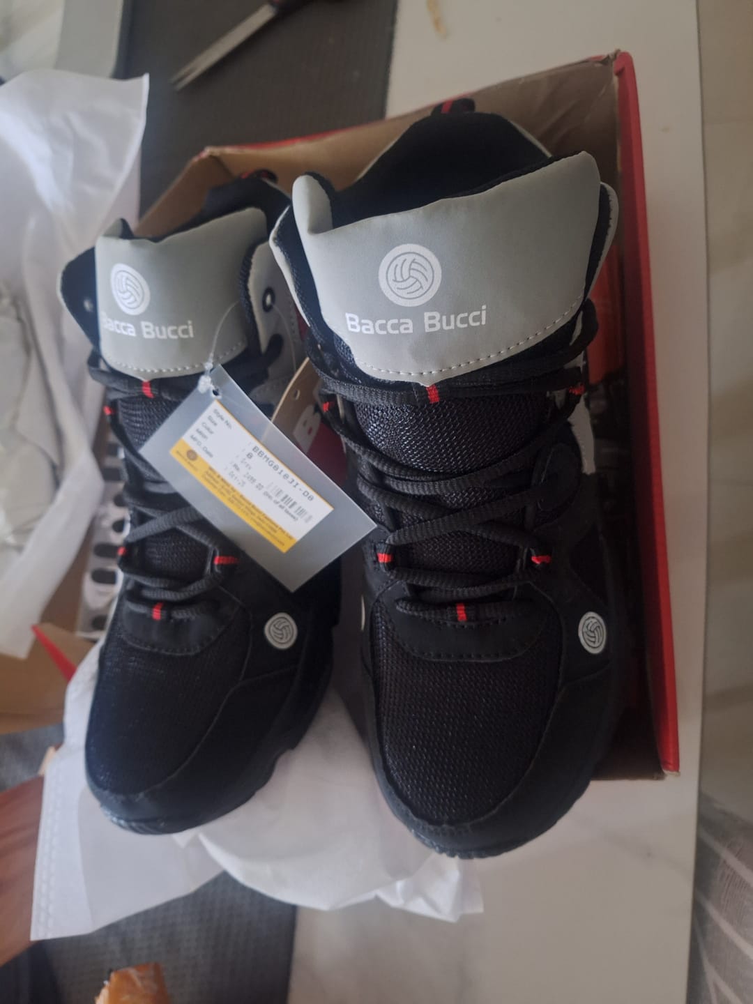 Customer photo review of Bacca Bucci Caper