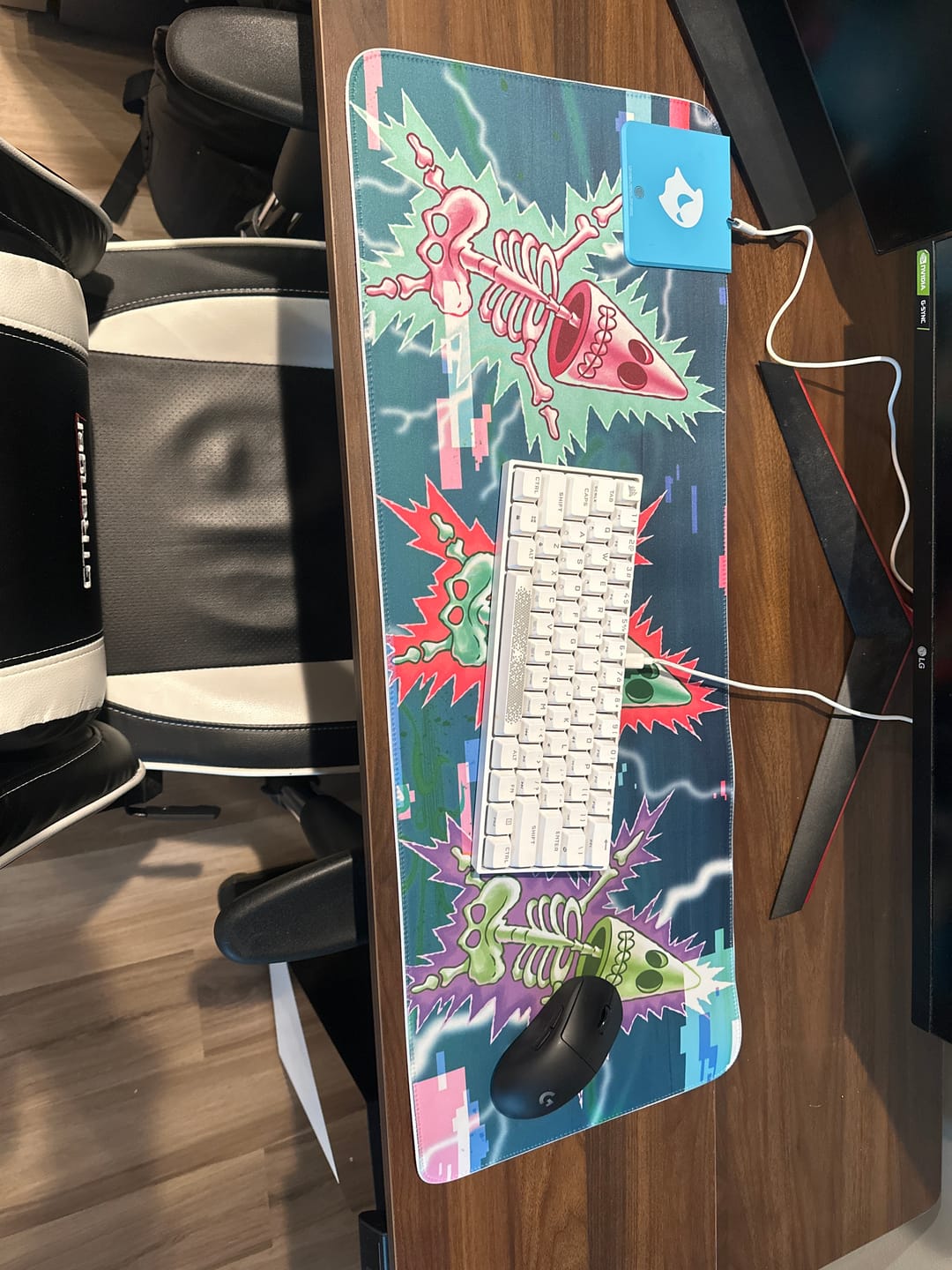 Customer photo review of Spongebob P1 Skeleton Patrick RGB Mousepad - L